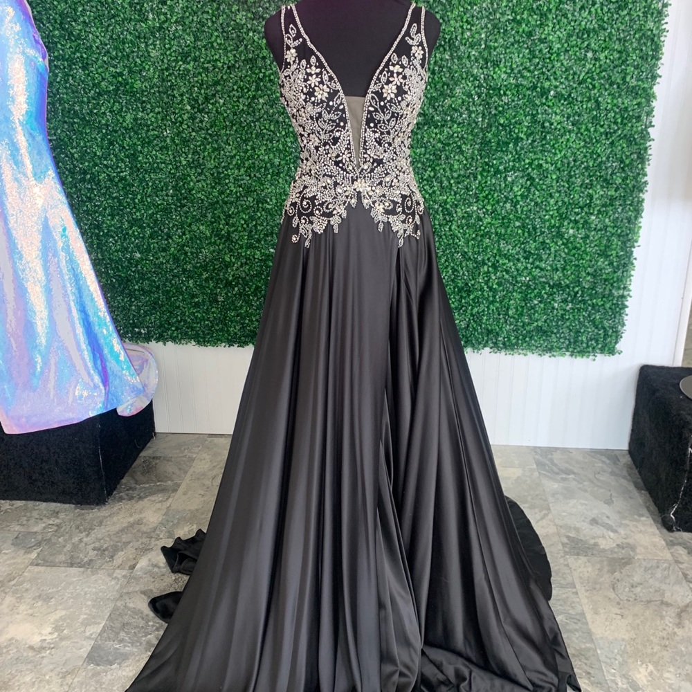 Black Vienna gown NWT